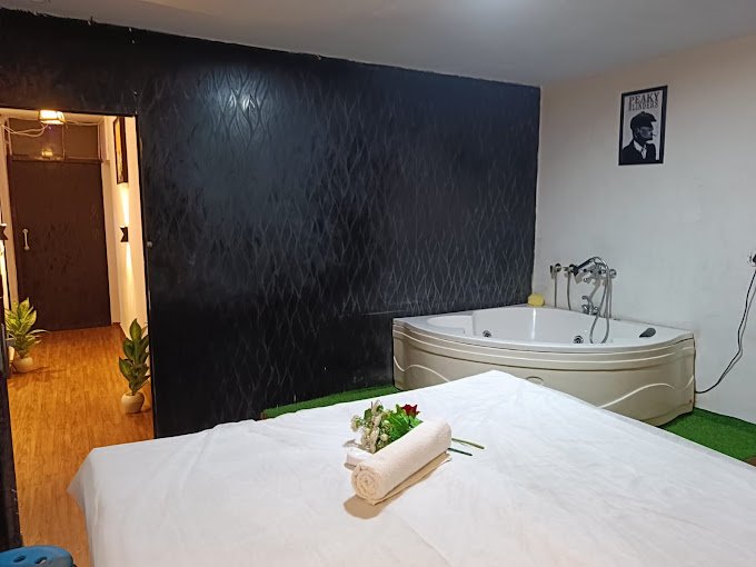 Luxury Spa - Renowned as One of the Best Spas in Andheri East